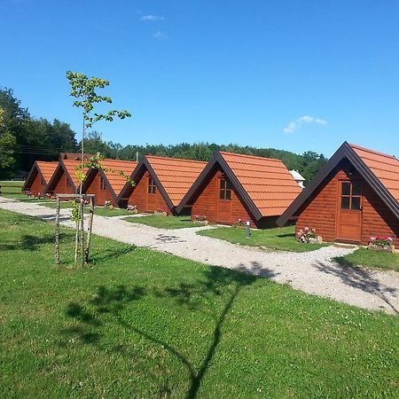Bungalows Rizvan City Brusane Værelse billede