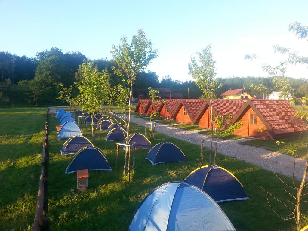 Bungalows Rizvan City Brusane Værelse billede